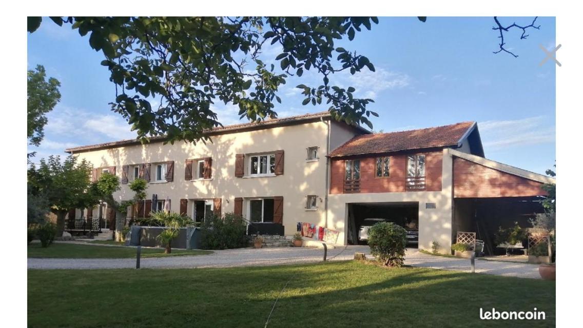 Chez-Sixtine Apartman Albon Kültér fotó