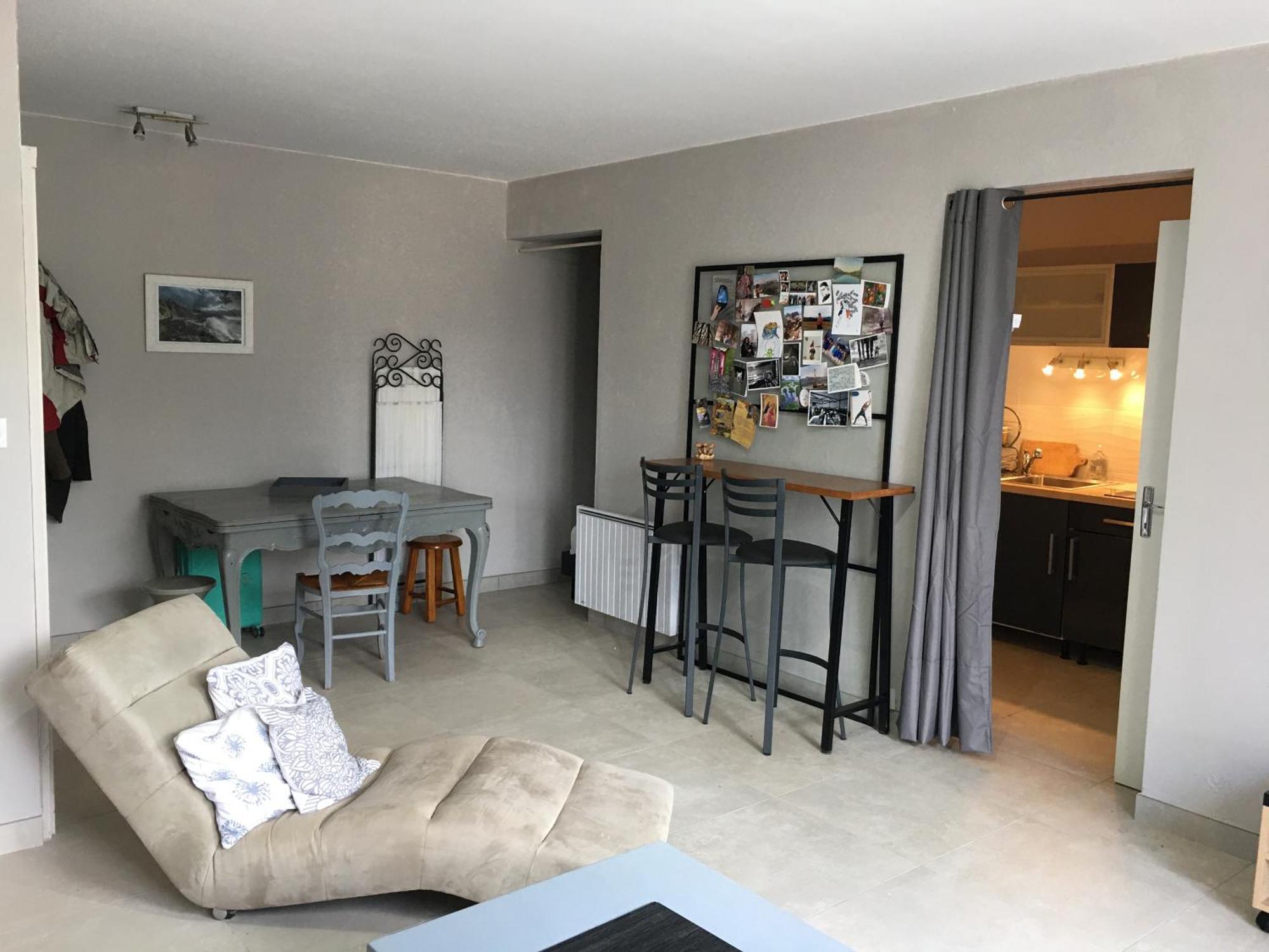 Chez-Sixtine Apartman Albon Kültér fotó