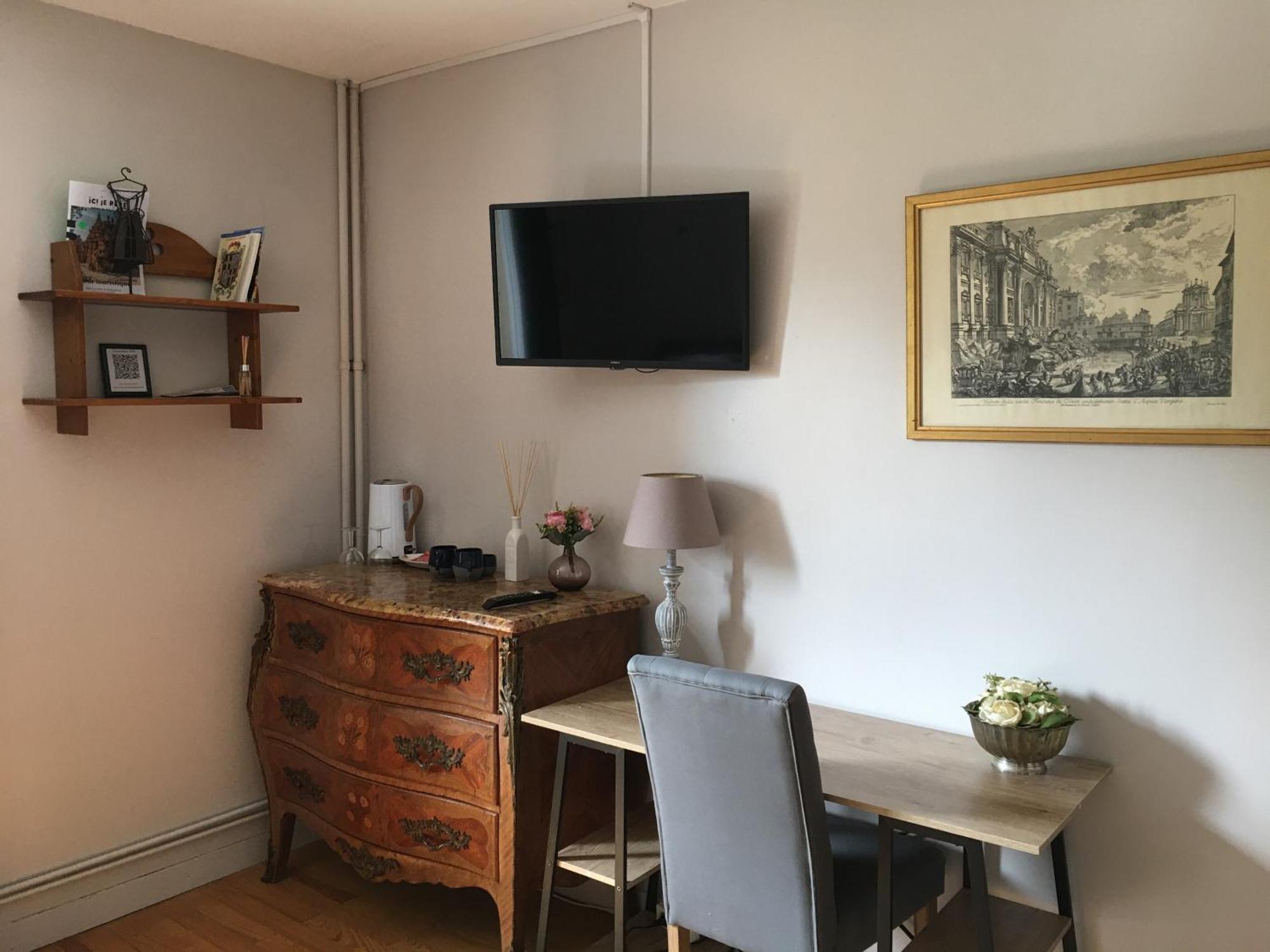 Chez-Sixtine Apartman Albon Kültér fotó
